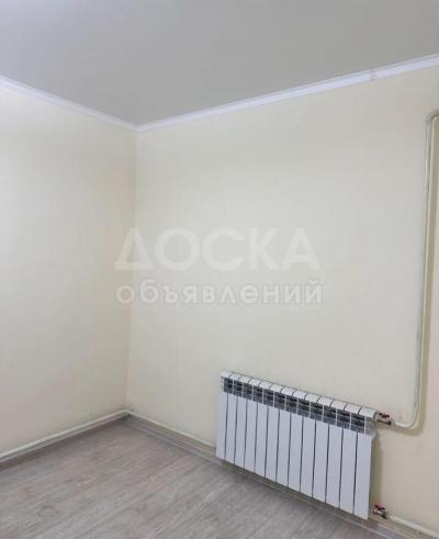 Сдаю 1-комнатную квартиру, 34кв. м., этаж - 1/1, Дордой рынок.