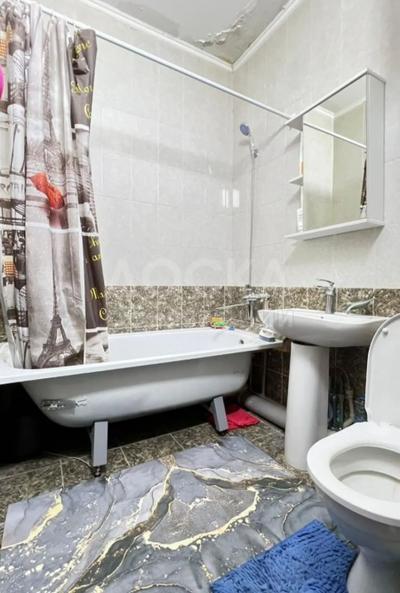 Сдаю 1-комнатную квартиру, 35кв. м., этаж - 6/9, кок жар.