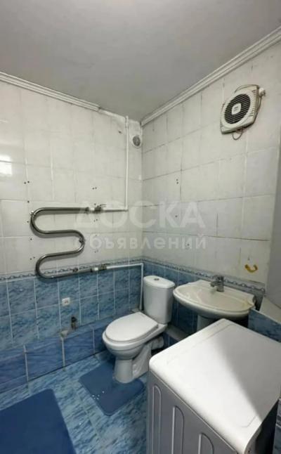 Сдаю 1-комнатную квартиру, 34кв. м., этаж - 1/5, 5 мкр.