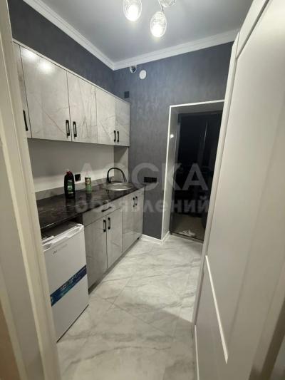 Сдаю 1-комнатную квартиру, 34кв. м., этаж - 1/2, ахунбаева/чортекова .