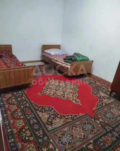 Сдаю 1-комнатную квартиру, 35кв. м., этаж - 1/2, Джал.