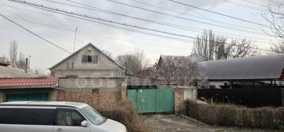 Продаю дом 4-ком. 70кв. м., этаж-1, 12-сот., стена кирпич, с.Ленинское, 1 линия по Алма Атинской.