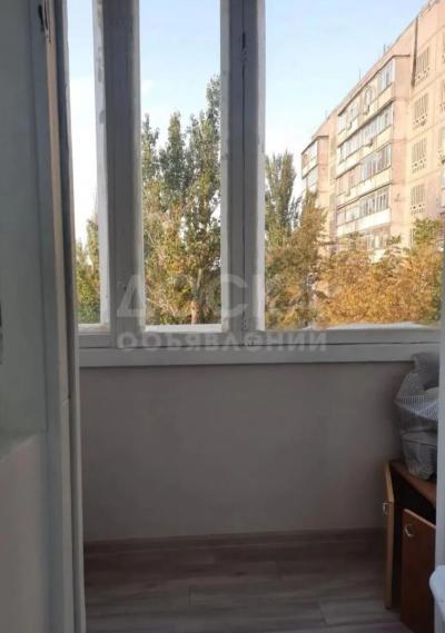 Сдаю 1-комнатную квартиру, 35кв. м., этаж - 4/5, вефа центр.