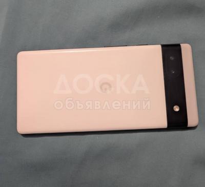 Googl Pixel 6a в отличном состоянии.