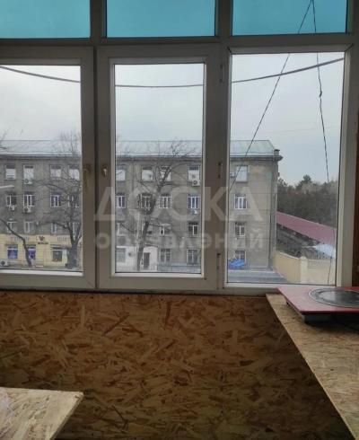 Сдаю 1-комнатную квартиру, 19кв. м., этаж - 4/4, физприбор.