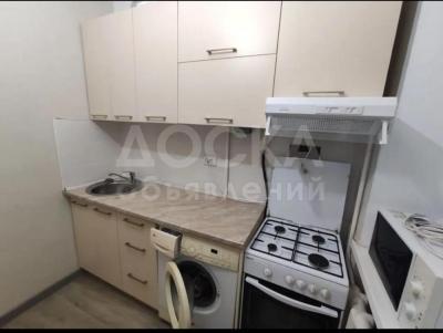 Сдаю 1-комнатную квартиру, 34кв. м., этаж - 4/5, 4 мкр.