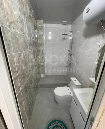 Сдаю 1-комнатную квартиру, 34кв. м., этаж - 2/3, пишпек.