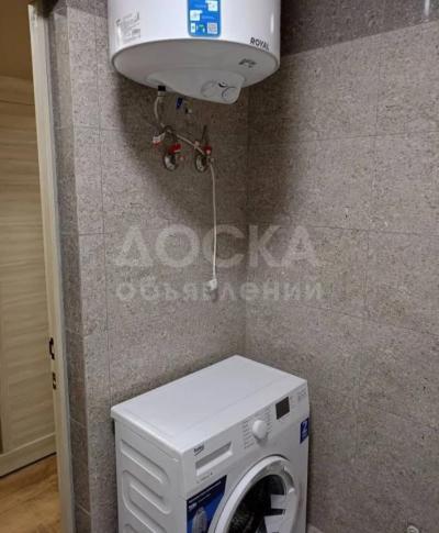 Сдаю 1-комнатную квартиру, 45кв. м., этаж - 8/9, тц ала арча.