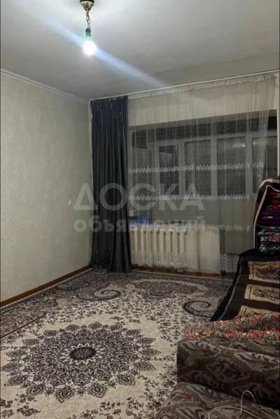 Сдаю 1-комнатную квартиру, 35кв. м., этаж - 1/9, Джал.