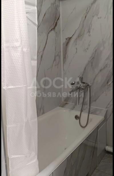 Сдаю 2-комнатную квартиру, 45кв. м., этаж - 6/12, карпинка.