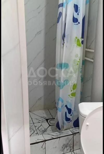 Сдаю 1-комнатную квартиру, 34кв. м., этаж - 1/1, заря.