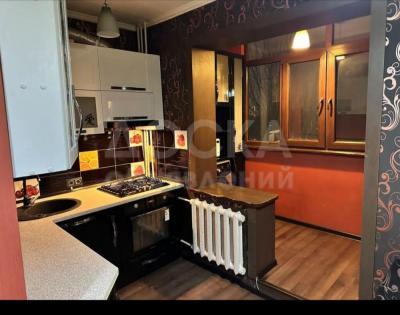 Сдаю 1-комнатную квартиру, 34кв. м., этаж - 6/9, 6мкр.