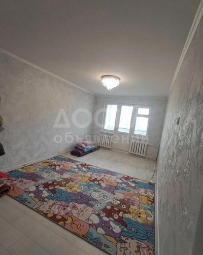 Сдаю 1-комнатную квартиру, 34кв. м., этаж - 4/4, 8 мкр.