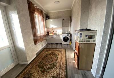 Сдаю 1-комнатную квартиру, 34кв. м., этаж - 6/8, аламединский рынок.