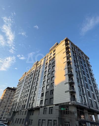 Продаю 2-комнатную квартиру, 87кв. м., этаж - 9/12, Продается квартира с дизайнерским ремонтом. ЖК 12 City Residence.