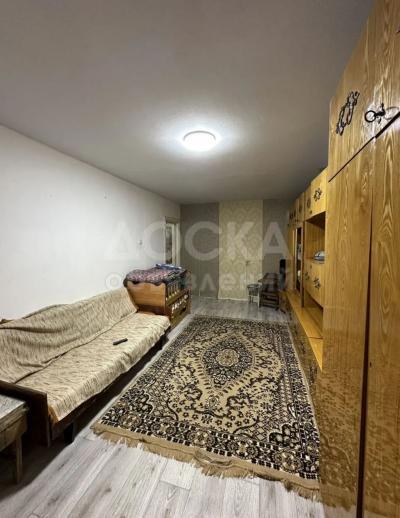 Сдаю 1-комнатную квартиру, 34кв. м., этаж - 4/4, 7 микрорайон.