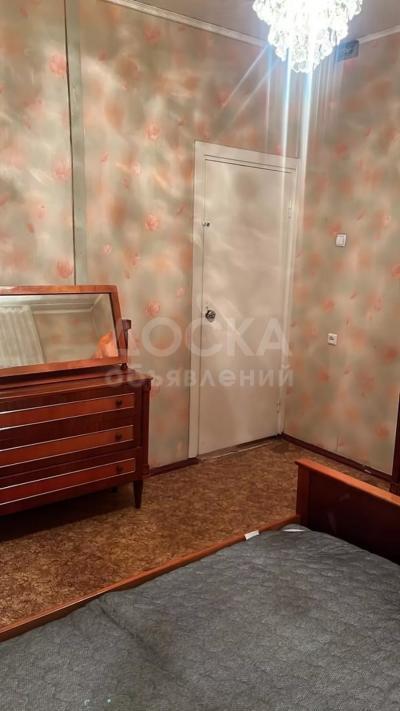 Сдаю 1-комнатную квартиру, 34кв. м., этаж - 6/9, 12 микрорайон.