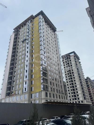 Продаю 3-комнатную квартиру, 123кв. м., этаж - 10/16, Асанбай школа ГАЗПРОМ .