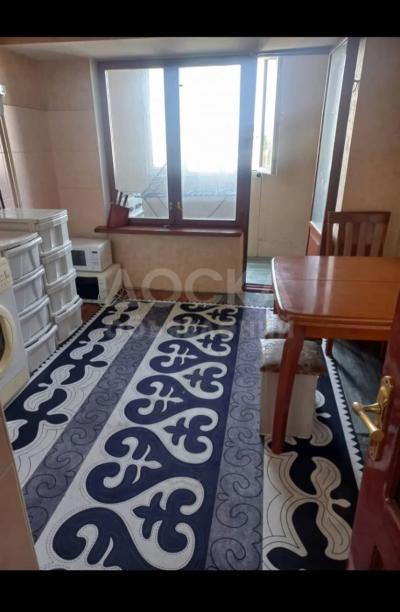 Сдаю 2-комнатную квартиру, 45кв. м., этаж - 2/4, загс/цирк .