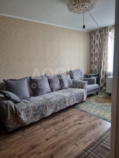 Продаю 3-комнатную квартиру, 51кв. м., этаж - 1/2, Киргизия-1, ул Самойленко.