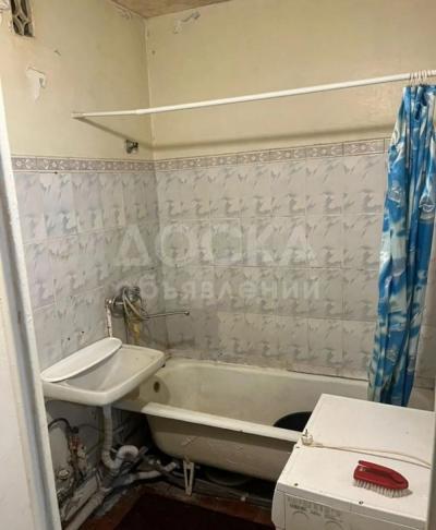 Сдаю 1-комнатную квартиру, 35кв. м., этаж - 2/4, московская правда.