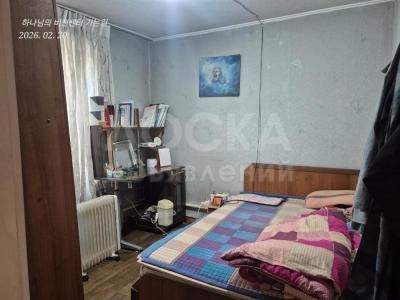 Продаю дом 4-ком. 74кв. м., этаж-1, 3-сот., стена кирпич, ул Кирпичная, район Шоро.