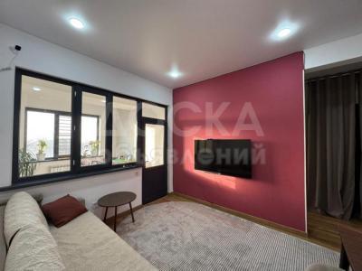 Продаю 1-комнатную квартиру, 52,6кв. м., этаж - 9/16, мкр.Аламедин 1.