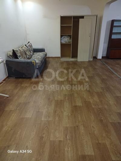 Сдаю 2-комнатную квартиру, 34кв. м., этаж - 2/2, Шлагбаум.