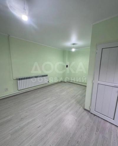 Сдаю 1-комнатную квартиру, 34кв. м., этаж - 1/1, тоголок молдо.