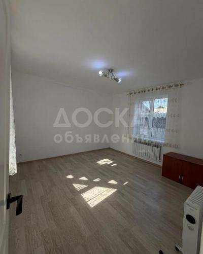 Сдаю 1-комнатную квартиру, 34кв. м., этаж - 2/2, рабочий городок.