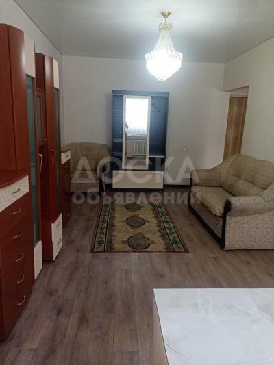 Сдаю 1-комнатную квартиру, 34кв. м., этаж - 2/9, 12 микрорайон.