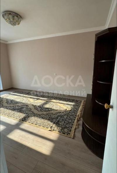 Сдаю 1-комнатную квартиру, 34кв. м., этаж - 5/9, Аламедин 1.