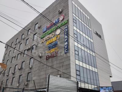 Продаю торговое помещение  14кв. м., Кулиева 20.