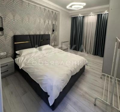 Сдаю 1-комнатную квартиру, 34кв. м., этаж - 1/1, Политех.