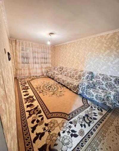 Сдаю 2-комнатную квартиру, 34кв. м., этаж - 4/5, 8мкр.