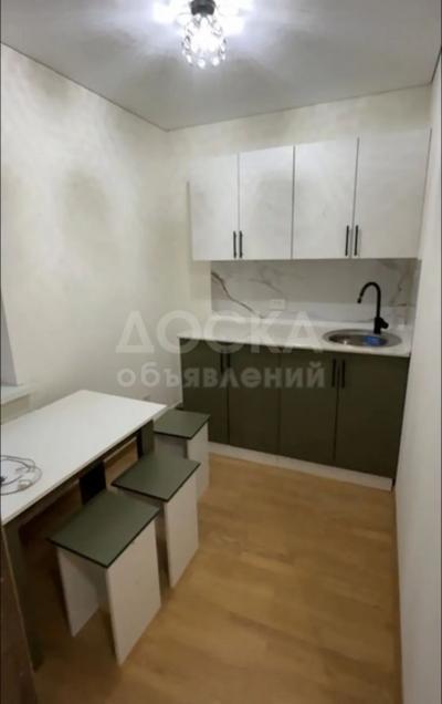 Сдаю 1-комнатную квартиру, 34кв. м., этаж - 1/1, Шлагбаум.