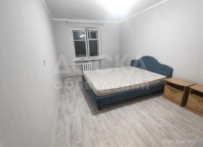 Сдаю 1-комнатную квартиру, 34кв. м., этаж - 2/4, Политех.