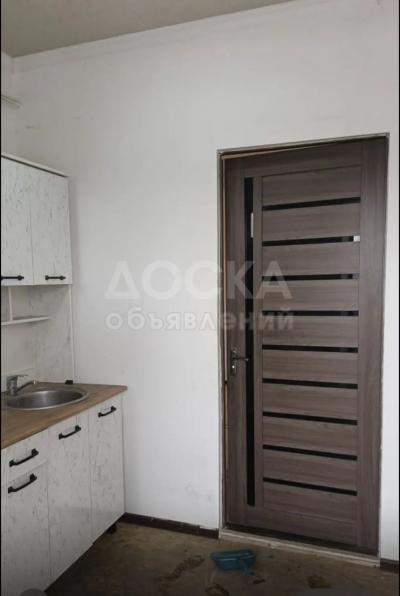 Сдаю 1-комнатную квартиру, 35кв. м., этаж - 1/1, кызыл аскер.