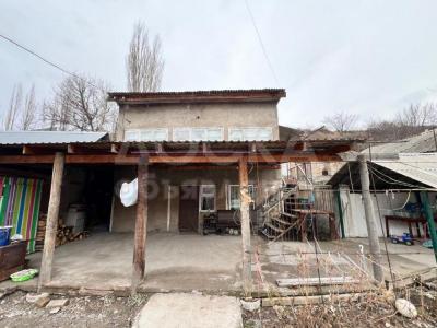 Продаю дом 3-ком. 55кв. м., этаж-1, 7-сот., стена саман, Беш кунгей самое начало .