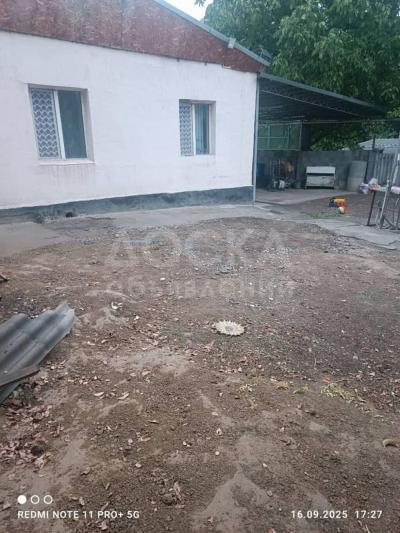 Продаю дом 4-ком. 63кв. м., этаж-1, 4,6-сот., стена кирпич, Ж.Жолу\Буденного.