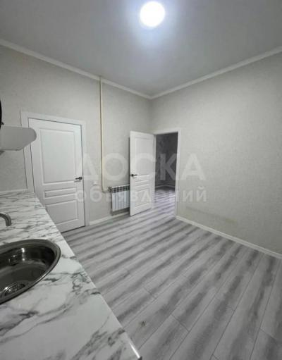 Сдаю 1-комнатную квартиру, 34кв. м., этаж - 1/2, Пишпек.