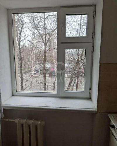 Сдаю 1-комнатную квартиру, 35кв. м., этаж - 3/5, 8 мкр.