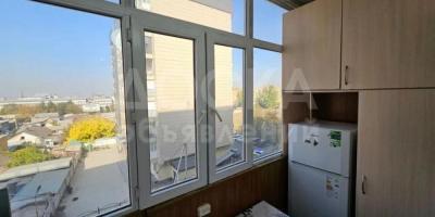 Сдаю 1-комнатную квартиру, 45кв. м., этаж - 5/9, Политех.