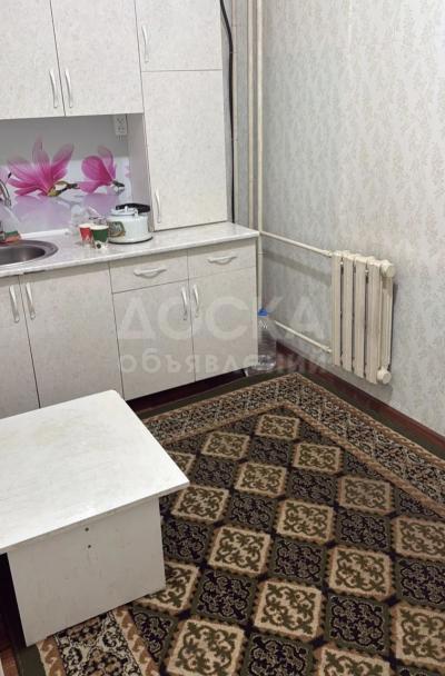 Сдаю 1-комнатную квартиру, 35кв. м., этаж - 8/9, 6мкр.