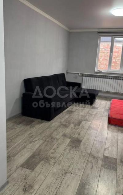 Сдаю 1-комнатную квартиру, 33кв. м., этаж - 2/2, Ак-Орго ж/м.