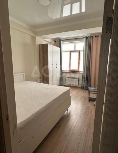 Сдаю 1-комнатную квартиру, 35кв. м., этаж - 3/9, Кок-Жар.