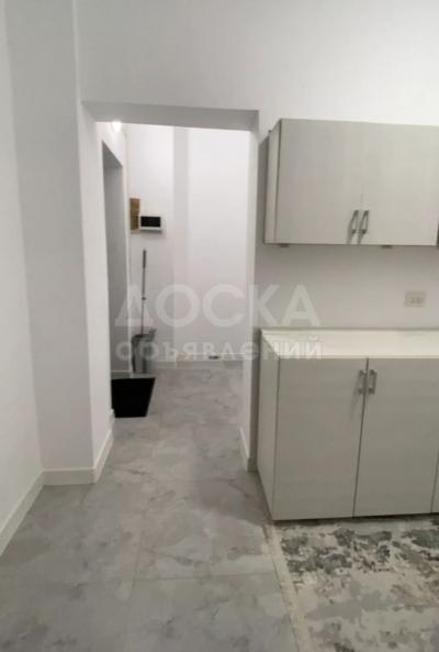 Сдаю 1-комнатную квартиру, 34кв. м., этаж - 1/3, кызыл аскер.