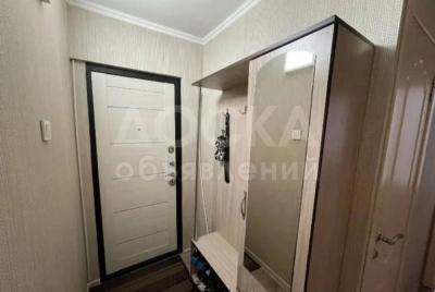 Сдаю 1-комнатную квартиру, 34кв. м., этаж - 1/5, 5 мкр.