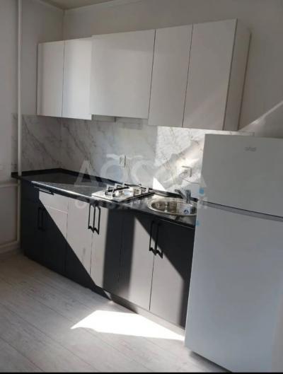 Сдаю 1-комнатную квартиру, 34кв. м., этаж - 1/1, центральный мечеть.