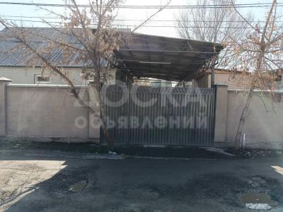 Продаю дом 4-ком. 60кв. м., этаж-1, 3-сот., стена кирпич, Ленская\Фучика.